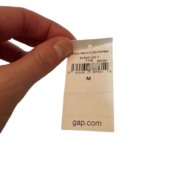 NWT! Gap optic white standard fit collarless shirt - Picture 3 of 7